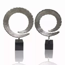 3" x 10" x 15.5" Silver and Black Small Tail Sculpture (Pack of 1)